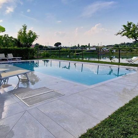 Sara Holiday Rentals Бардолино Экстерьер фото